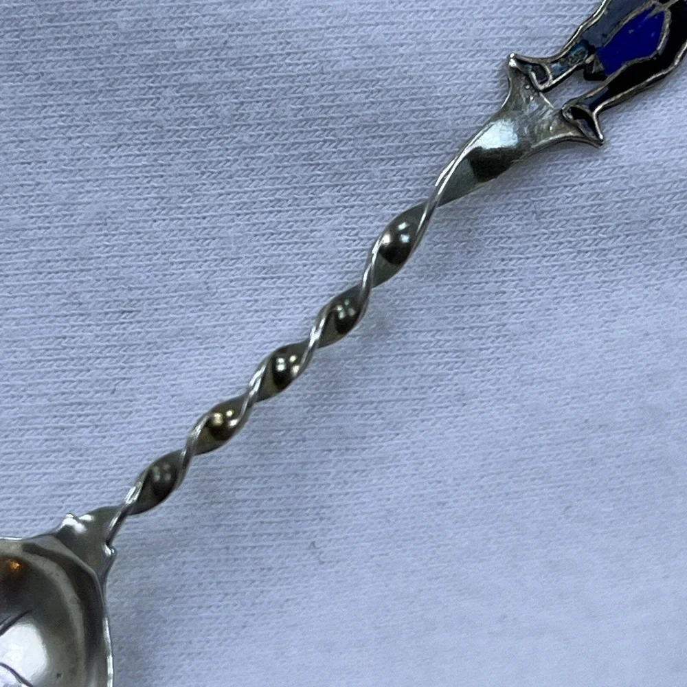 Old Orchard Maine Sterling Souvenir Spoon Enamel Barley‎ Twist 3 1/2